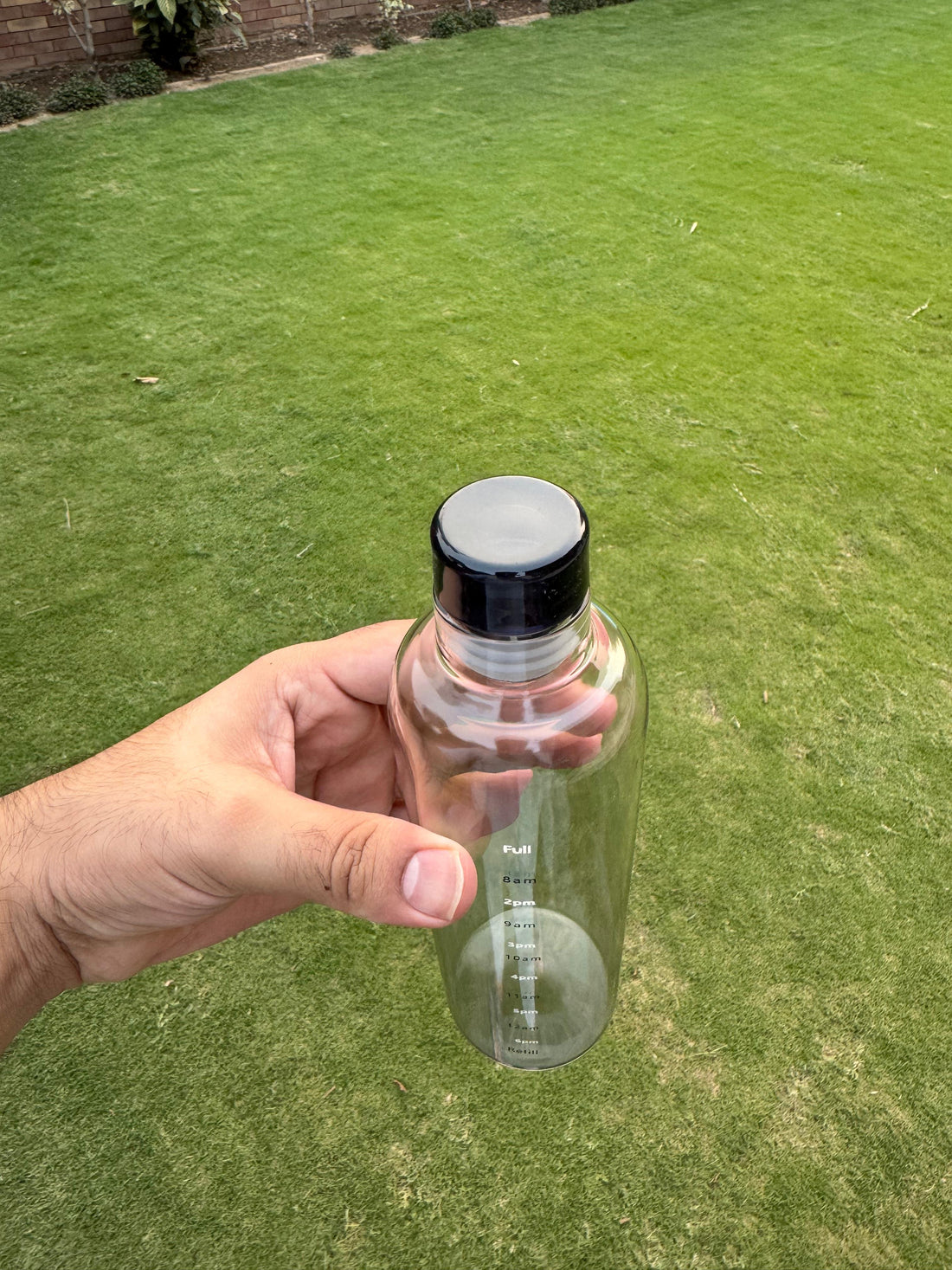 Elegant Gradient Glass Bottle – 550ml